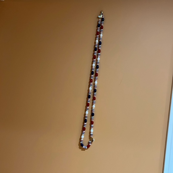 Costume Jewellery - Picture 1 of 6